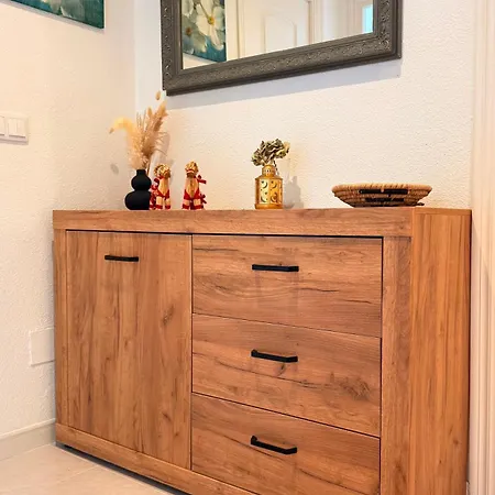 Con Terraza En Playa De Usil Apartman *