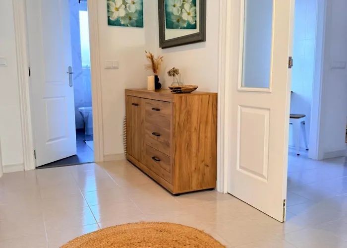 Apartment Con Terraza En Playa De Usil